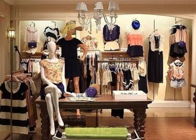 服裝廠賣不完的衣服都去了哪里？別猜了，真相是…今天可算知道了